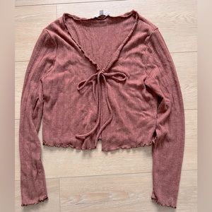 Crop cardigan with bow in the front